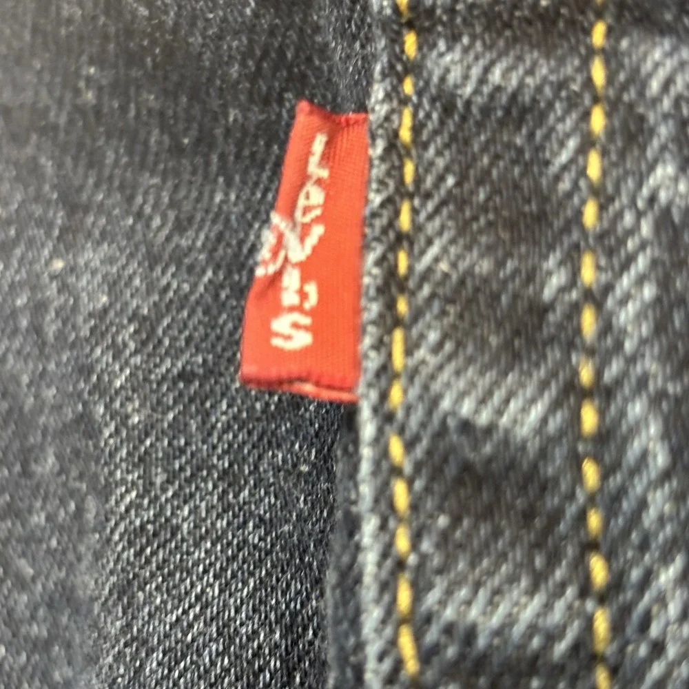 Levi's 505 Regular Fit Jeans 40x32‎ Straight Leg Zip Fly Classic Denim Dark Blue